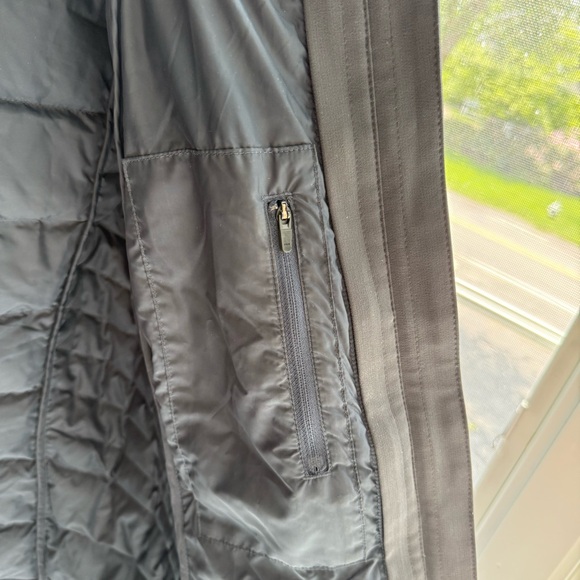 Patagonia Women’s Tres 3 in 1 Parka Winter Jacket Smolder Blue - Picture 8 of 11